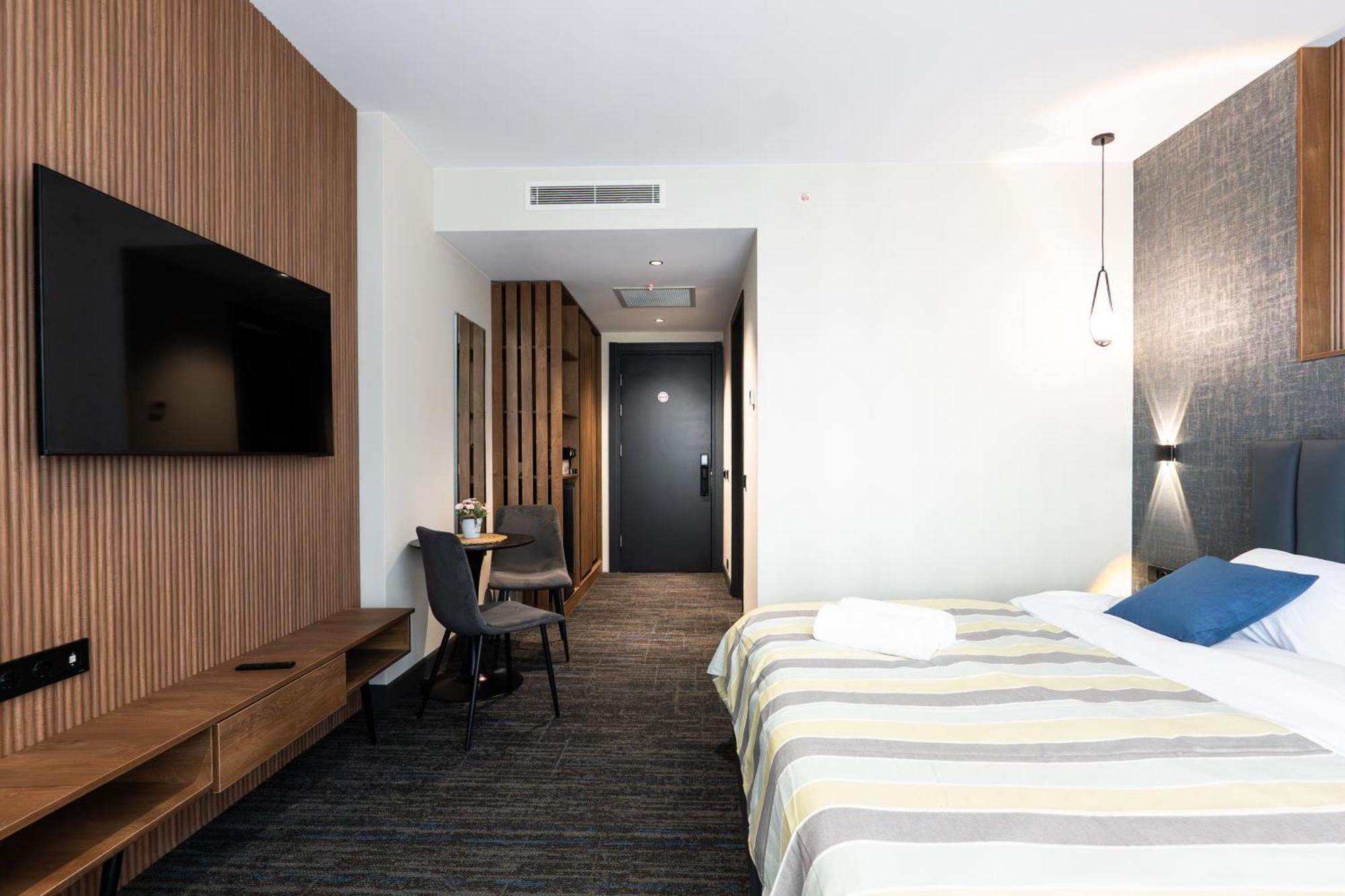 Nova Luxe Hotel & Residences Batoemi Buitenkant foto