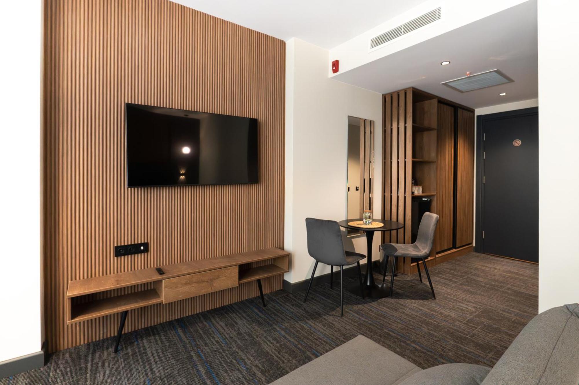 Nova Luxe Hotel & Residences Batoemi Buitenkant foto