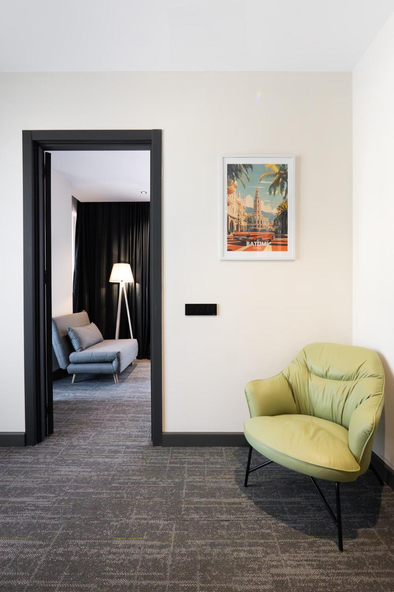 Nova Luxe Hotel & Residences Batoemi Buitenkant foto