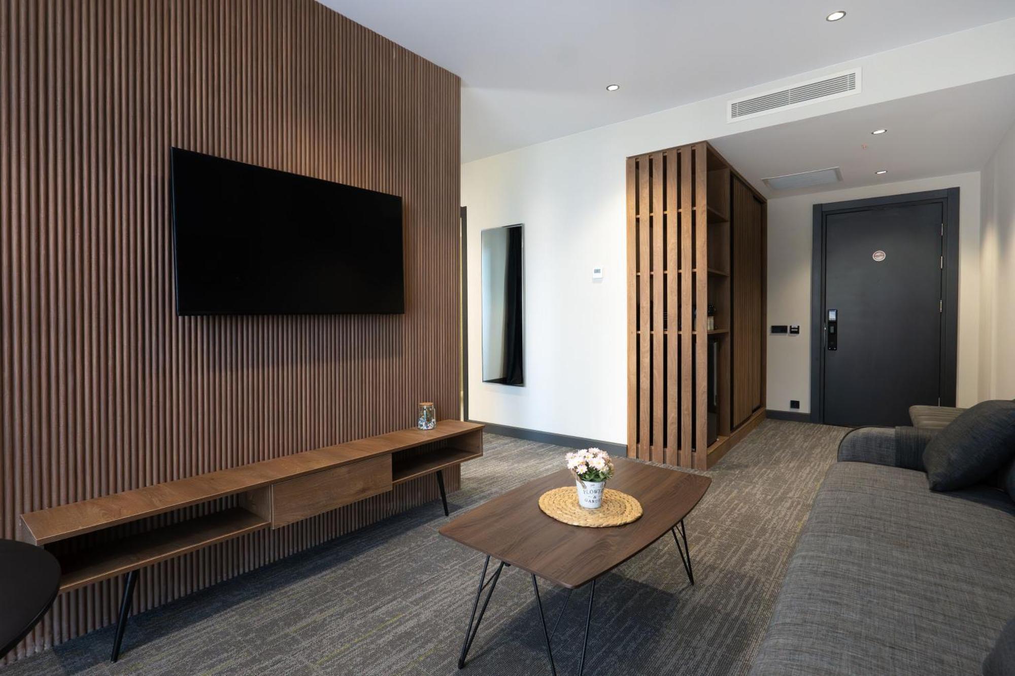 Nova Luxe Hotel & Residences Batoemi Buitenkant foto