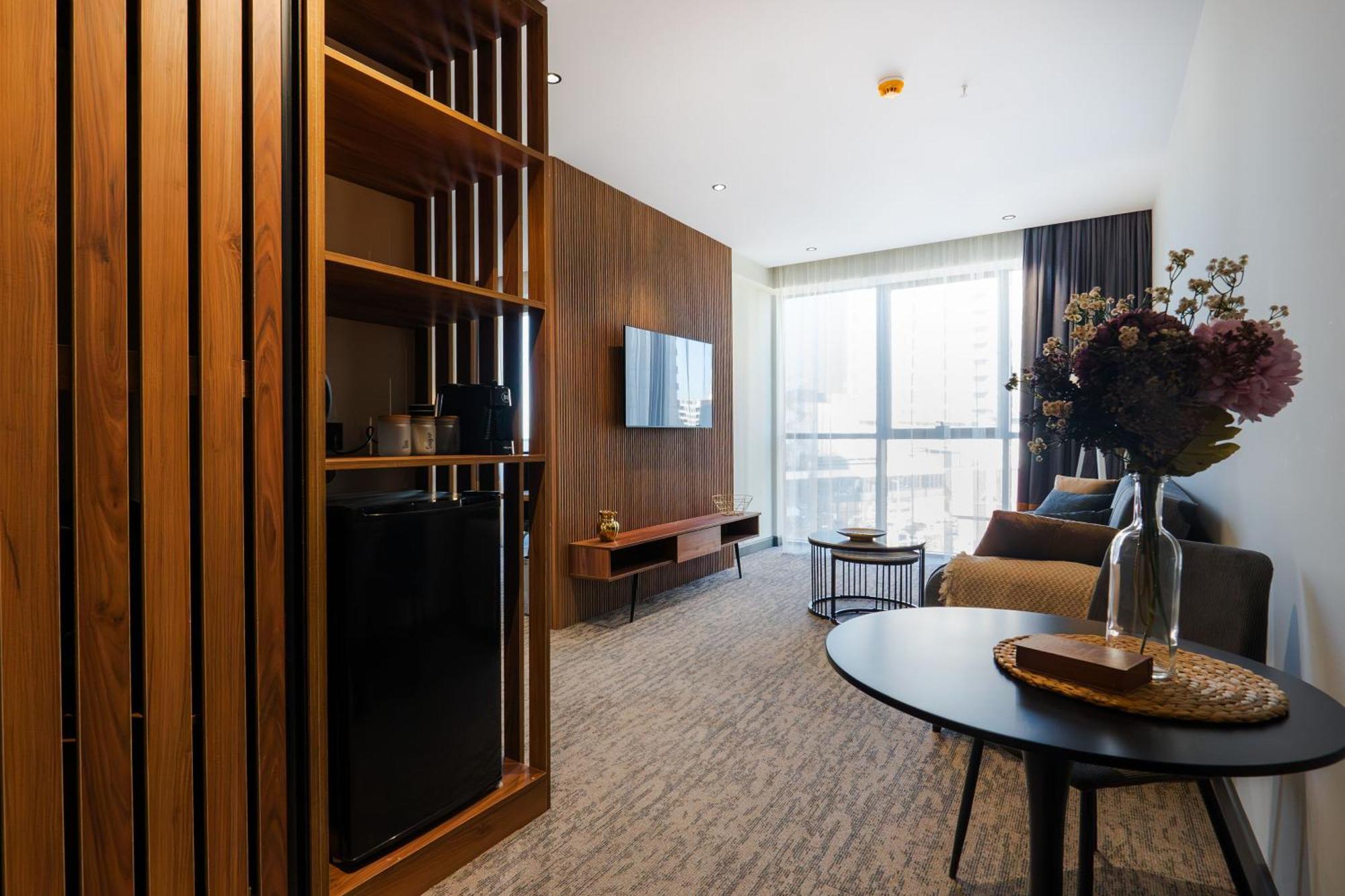 Nova Luxe Hotel & Residences Batoemi Buitenkant foto