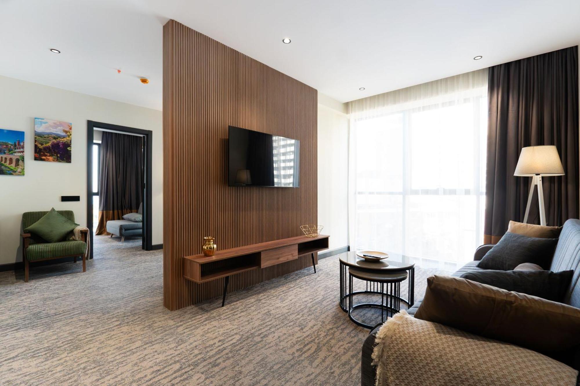 Nova Luxe Hotel & Residences Batoemi Buitenkant foto